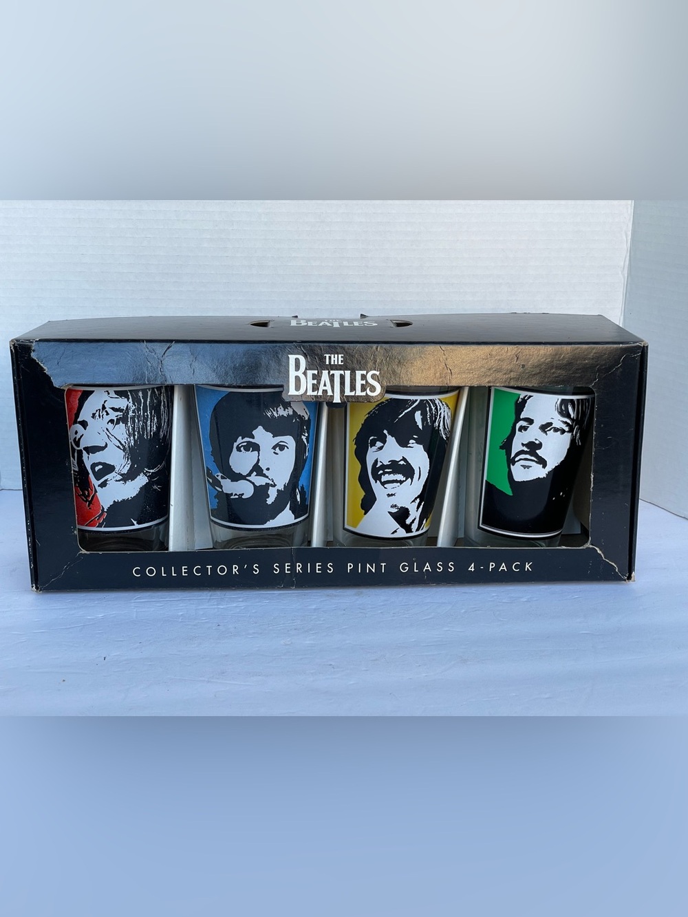 The Beatles Black Collector's Series Pint Glass 4-Pack Box